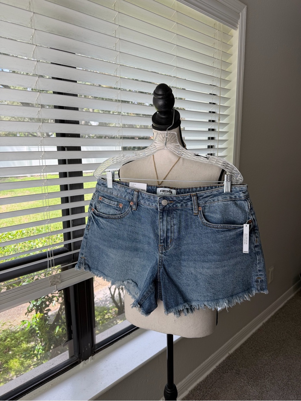 NWT RSQ Mid-Rise Vintage Denim Cutoff Shorts Blue